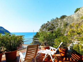Attico vista mare, Levanto Levanto